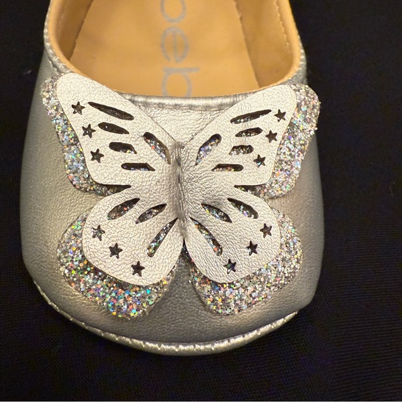 Bebe Silver Butterfly Baby Infant Walker Fashion Shoes Ankle Strap size 4 NWT - Picture 6 of 6